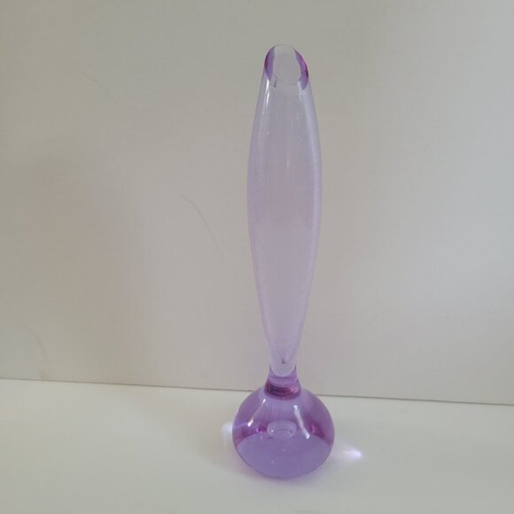Handblown Czech Bohemian Neodymiim Alexandrite Purple Glass Vase Elegant  9" - Picture 1 of 8